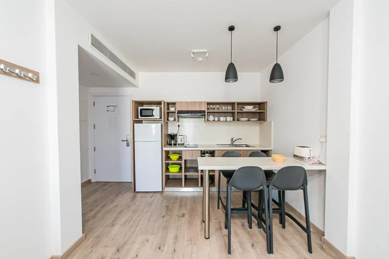 Apart Otel Golden Star Beach Protaras Kıbrıs