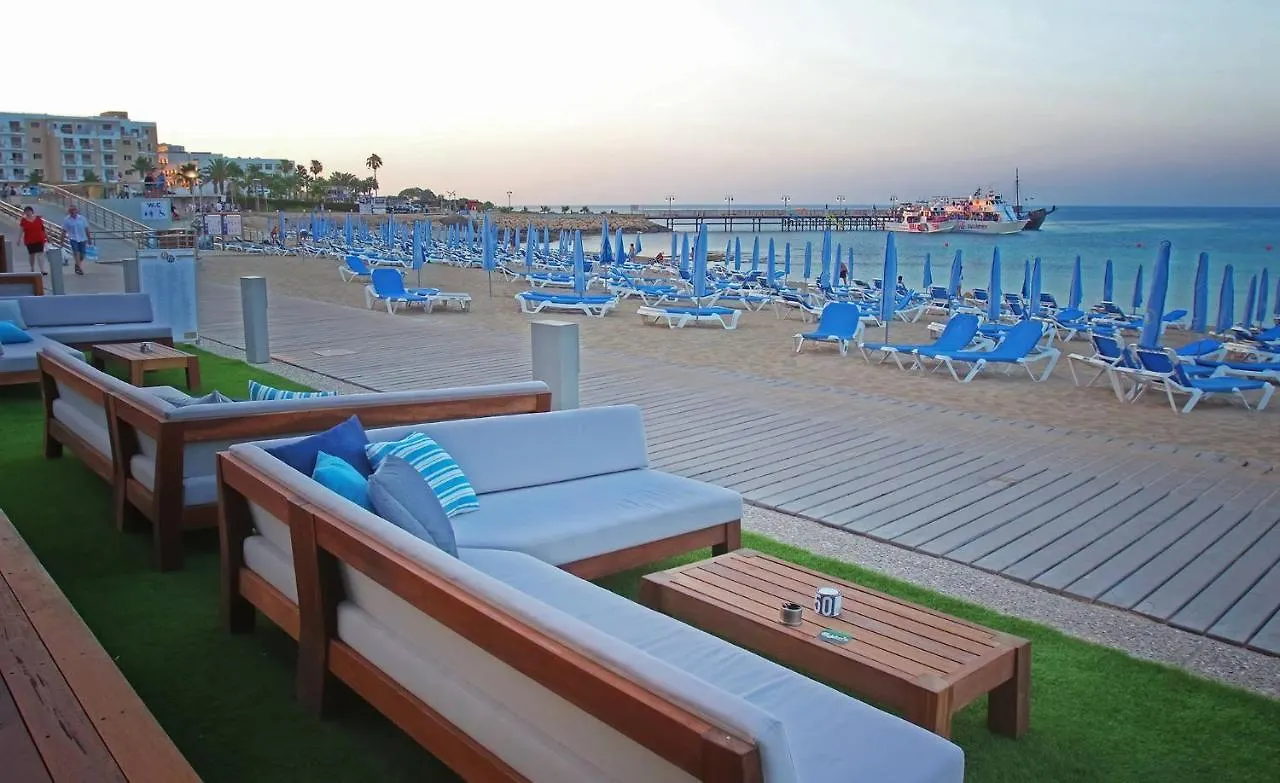 Golden Star Beach Protaras 0*,