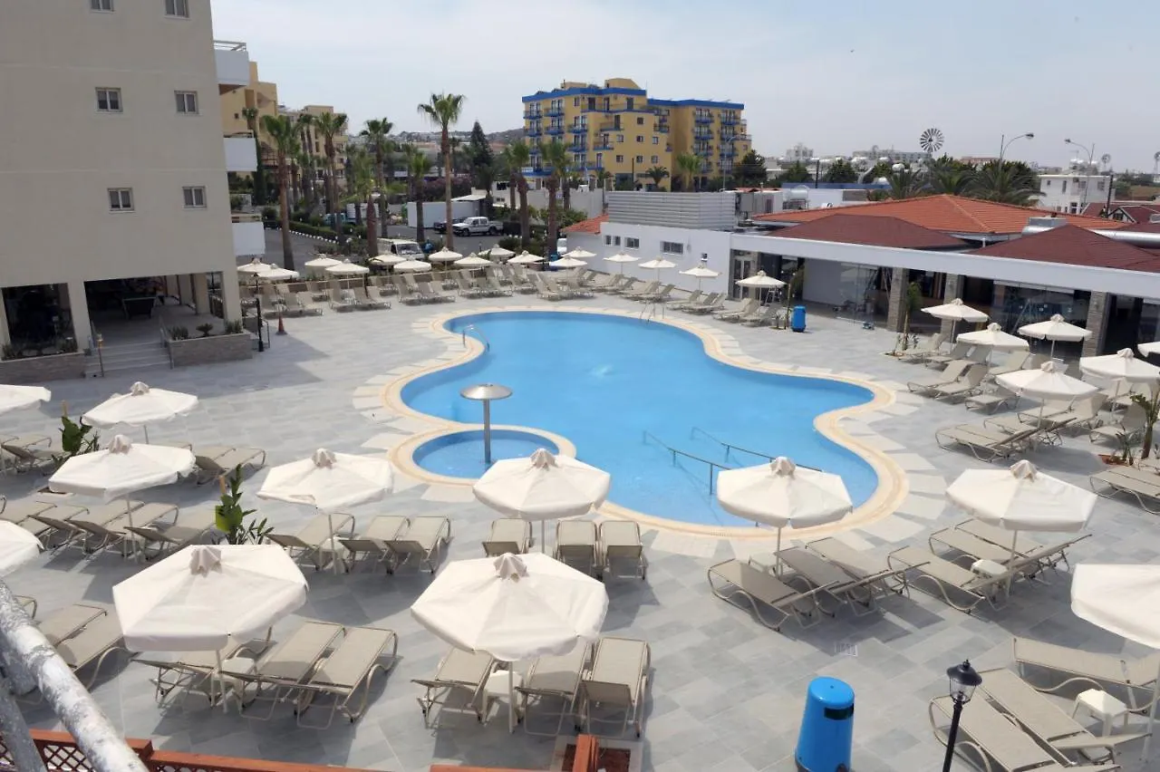 Golden Star Beach Протарас Апарт-отель