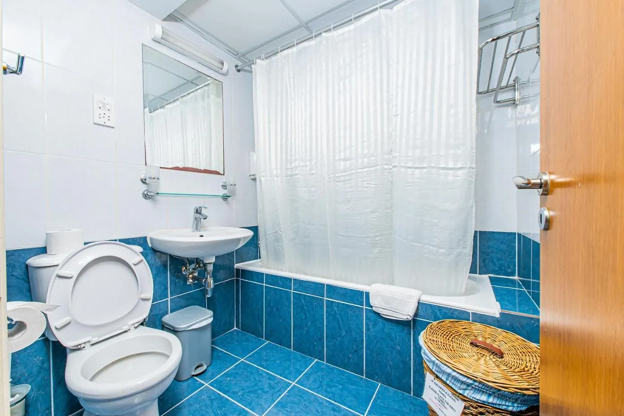 Golden Star Beach Protaras Apart Otel